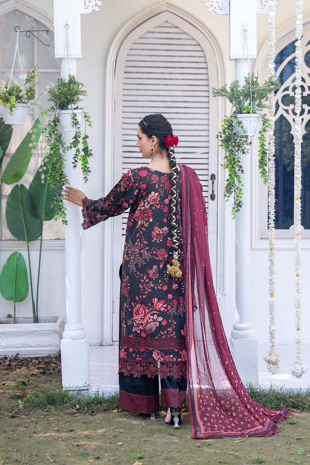 3 PIECE - PRINTED LAWN SUIT
