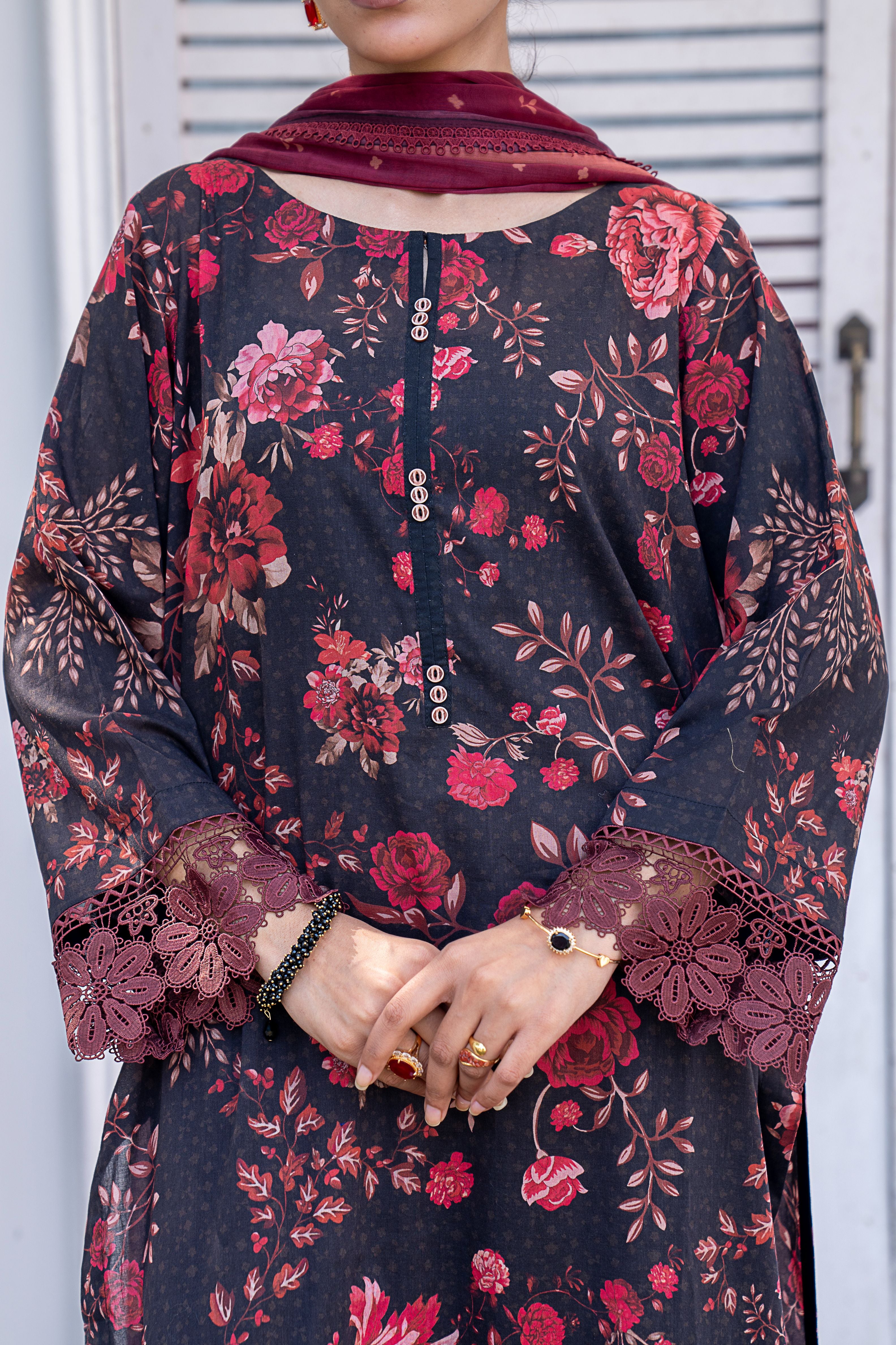 3 PIECE - PRINTED LAWN SUIT