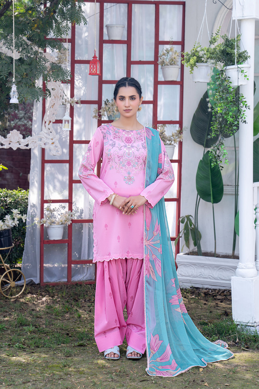 3 PIECE - PRINTED LAWN SUIT