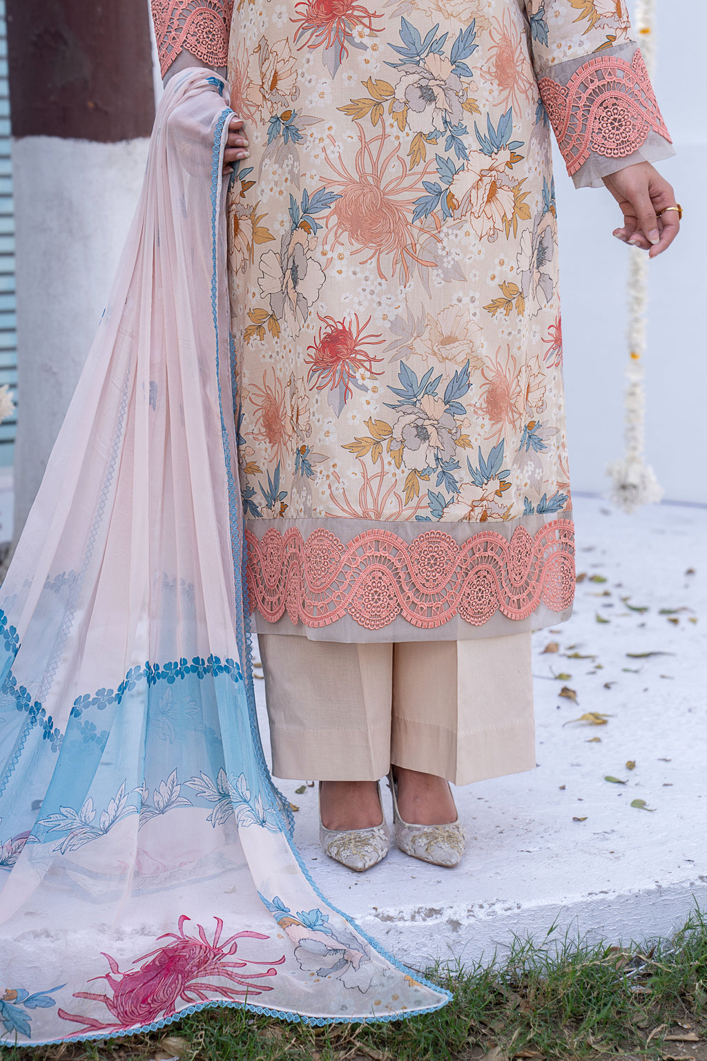 3 PIECE - PRINTED LAWN SUIT