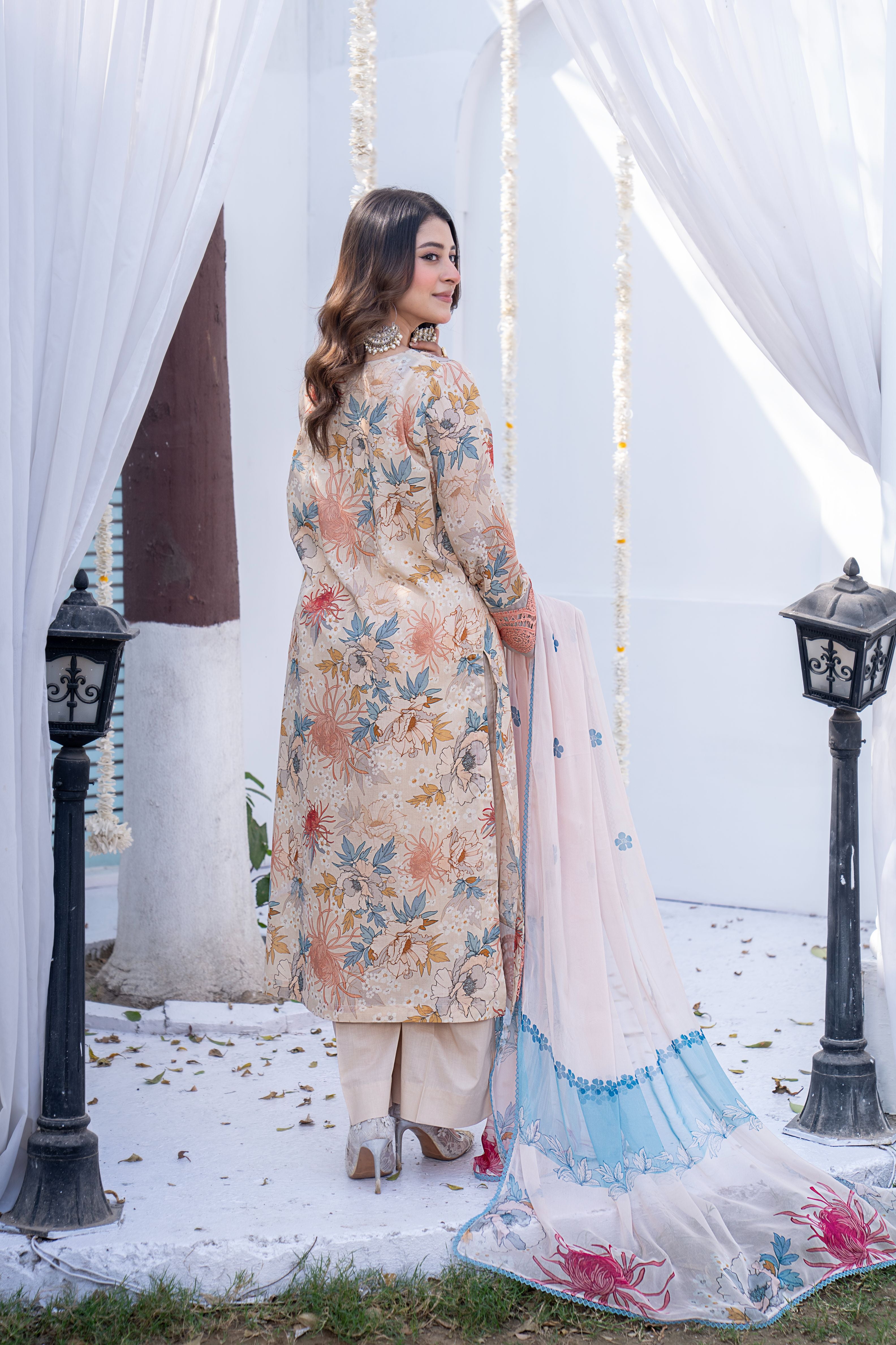 3 PIECE - PRINTED LAWN SUIT