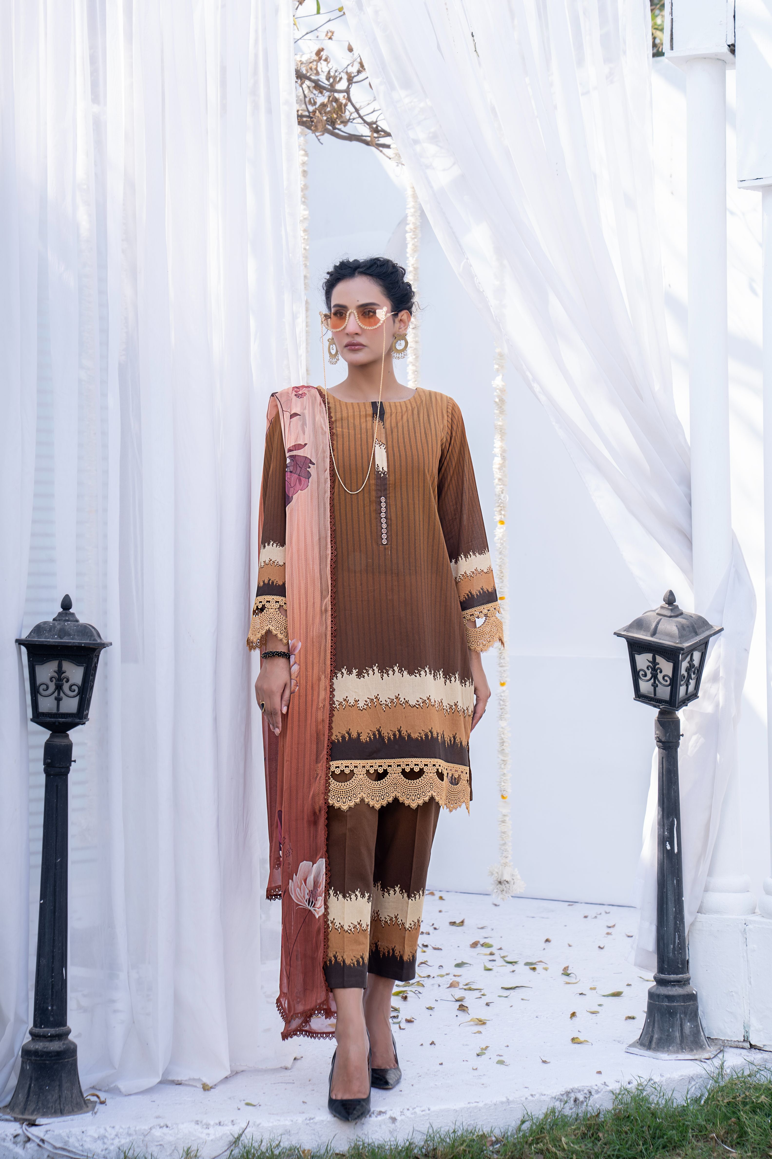 3 PIECE - PRINTED LAWN SUIT